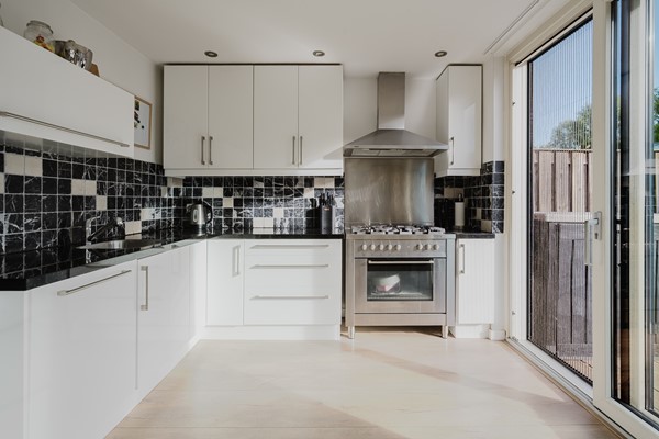 Medium property photo - Walnootstraat 15, 3203 XR Spijkenisse